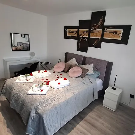 Lux Casa Di Stefan *